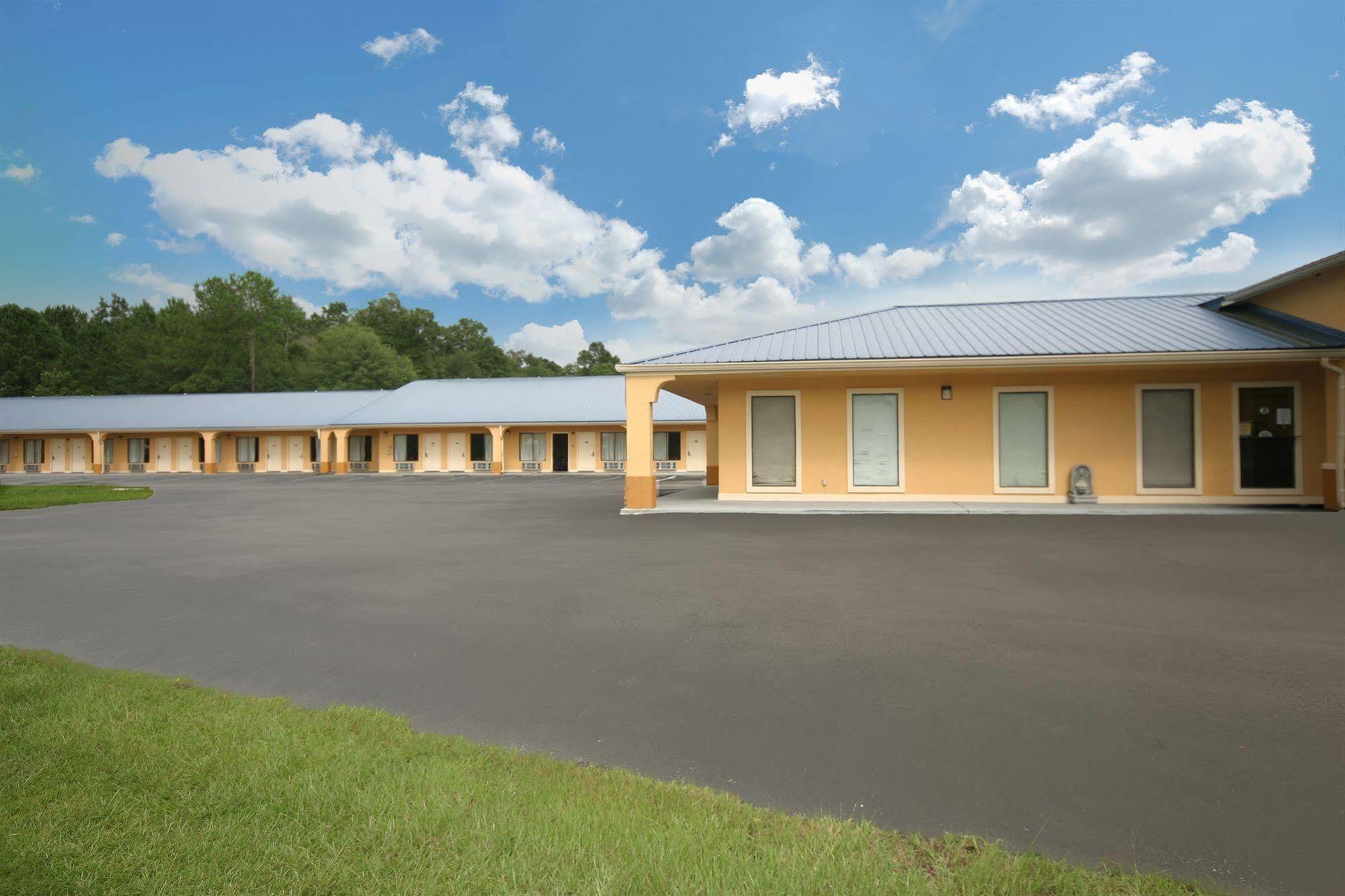 Days Inn by Wyndham DeFuniak Springs Exterior foto