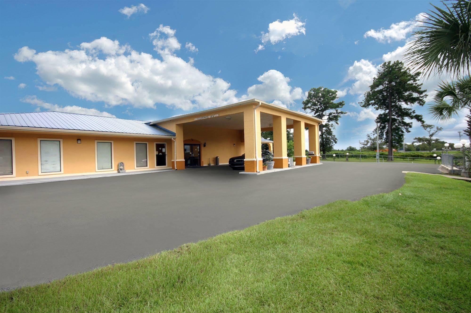 Days Inn by Wyndham DeFuniak Springs Exterior foto